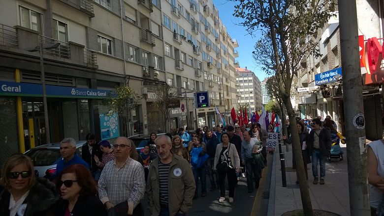 16-05-01 Primeiro de Maio Compostela 021.jpg